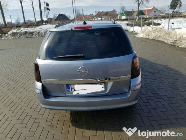 Second-hand Opel Astra 120 CP (88 kW) 2006 Gri metalizat Break