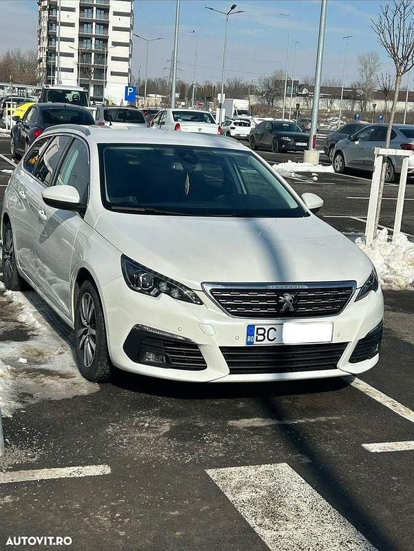 Second-hand Peugeot 308 Allure 130 CP (95 kW) 2019 Culoarealte culori Break