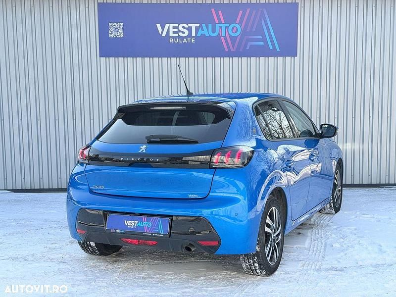 Second-hand Peugeot 208 101 CP (74 kW) 2021 Culoarealbastru Hatchback
