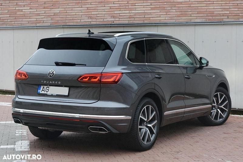 Second-hand VW Touareg 286 CP (210 kW) 2021 Culoaregri SUV