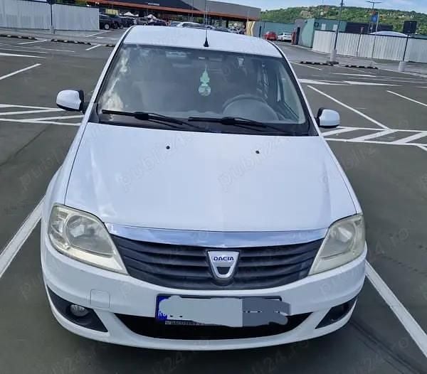 Second-hand 2010 Dacia Logan Berlinǎ | 1.500 EUR (Preț bun) - Imagine 1/4