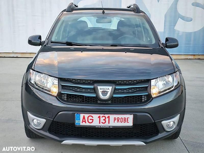 Second-hand Dacia Sandero Prestige 90 CP (66 kW) 2016 Culoaregri Hatchback