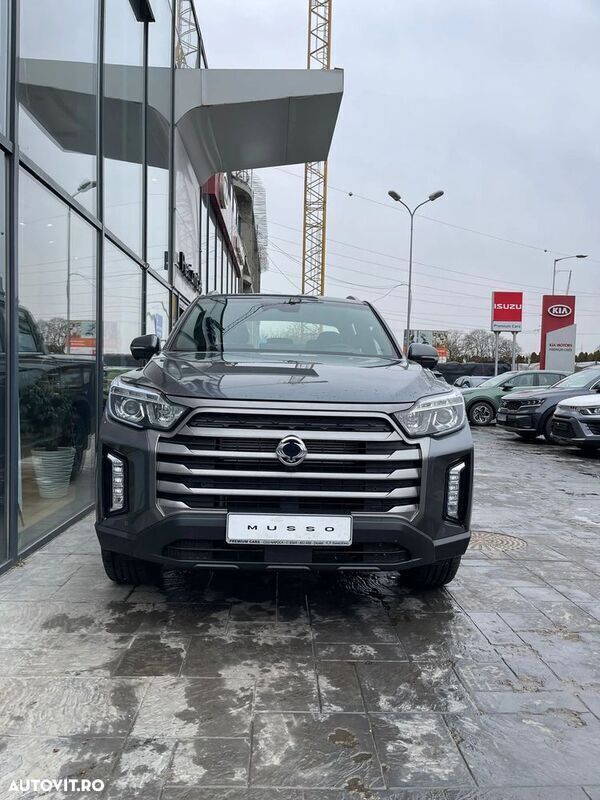 Gri Utilizat 2023 Ssangyong Musso SUV | 34.900 EUR - Imagine 1/4