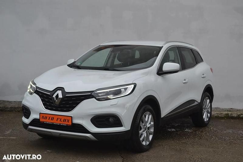 Culoarealb Utilizat 2019 Renault Kadjar LIMITED SUV | 15.500 EUR (Puțin scump) - Imagine 1/4