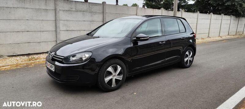 Negru Utilizat 2011 VW Golf VI Trendline Hatchback | 4.300 EUR (Preț bun) - Imagine 1/4