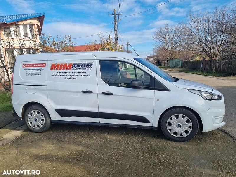 Second-hand Ford Transit Connect Trend 100 CP (73 kW) 2021 Culoarealb Monovolum