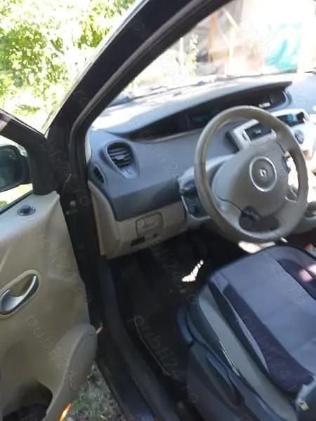 Utilizat 2008 Renault Scénic II Monovolum | 1.650 EUR - Imagine 1/4