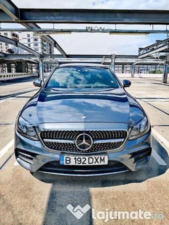 Gri Utilizat 2016 Mercedes E220 AMG Berlinǎ | 29.999 EUR (Scump) - Imagine 1/4