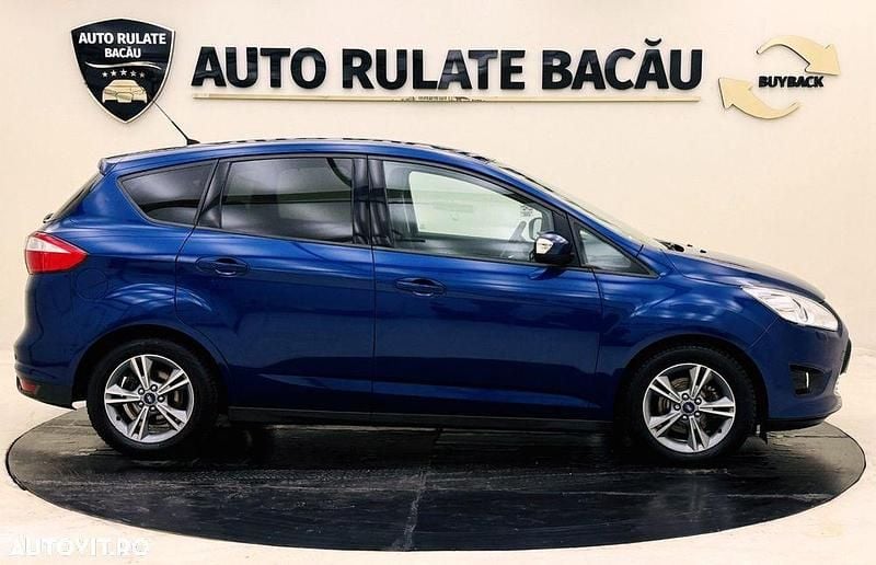 Second-hand Ford C-MAX 116 CP (85 kW) 2015 Culoarealbastru Monovolum