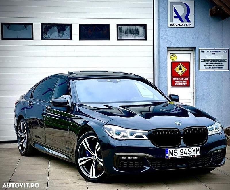 Gri Utilizat 2018 BMW 750 Comfort Edition Berlinǎ | 29.990 EUR (Preț OK) - Imagine 1/4
