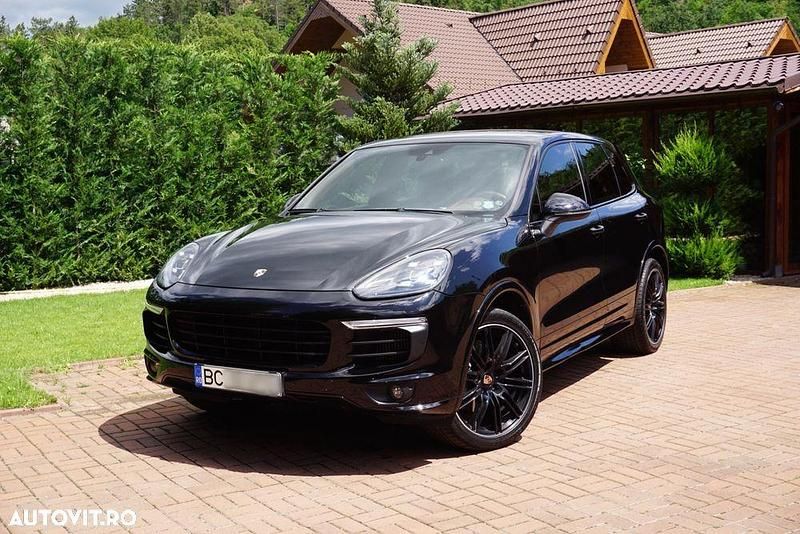 Negru Utilizat 2016 Porsche Cayenne SUV | 27.999 EUR (Preț OK) - Imagine 1/4