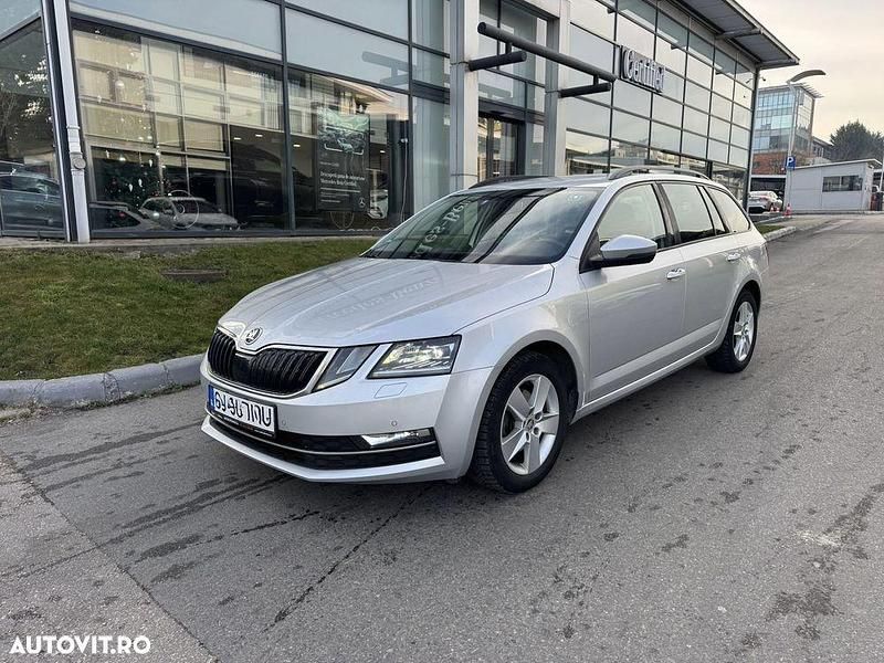 Culoaregri Utilizat 2017 Skoda Octavia Ambition Break | 8.690 EUR (Super Preț) - Imagine 1/4