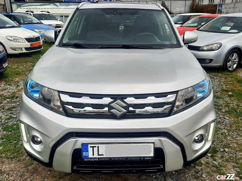 Second-hand Suzuki Vitara 120 CP (88 kW) 2016 Argintiu SUV