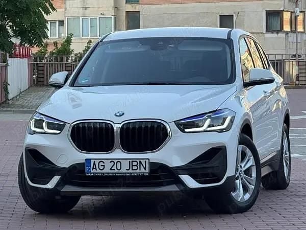 Alb Utilizat 2021 BMW X1 xLine SUV | 19.239 EUR (Super Preț) - Imagine 1/4
