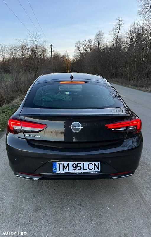 Second-hand Opel Insignia Elegance 174 CP (127 kW) 2021 Culoarenegru Berlinǎ