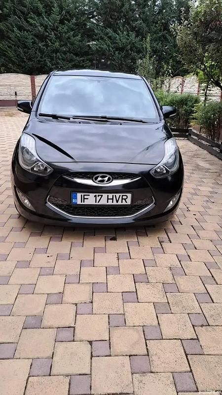 Negru Utilizat 2011 Hyundai ix20 Monovolum | 6.000 EUR - Imagine 1/4