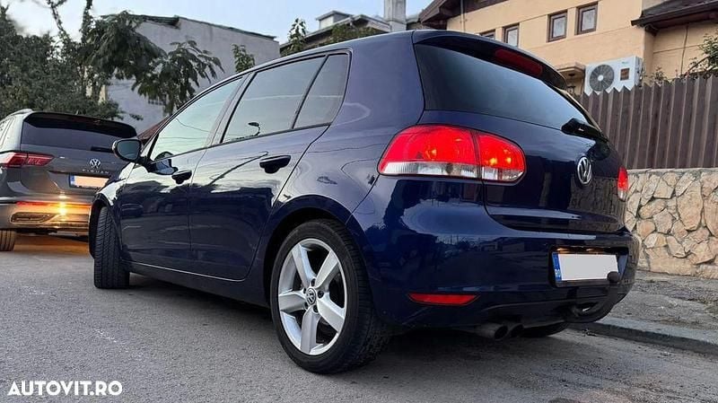 Culoarealbastru Utilizat 2012 VW Golf VII Match Hatchback | 4.500 EUR (Preț bun) - Imagine 1/4