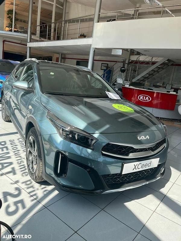 Alte culori Nouă 2025 Kia XCeed City SUV | 24.900 EUR (Preț OK) - Imagine 1/4