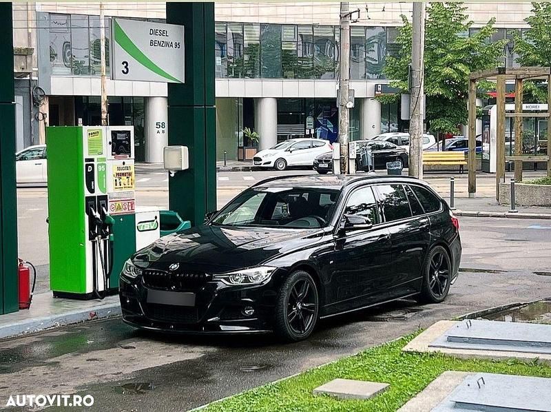 Culoarenegru Utilizat 2018 BMW 320 M Sport Break | 15.800 EUR (Super Preț) - Imagine 1/4