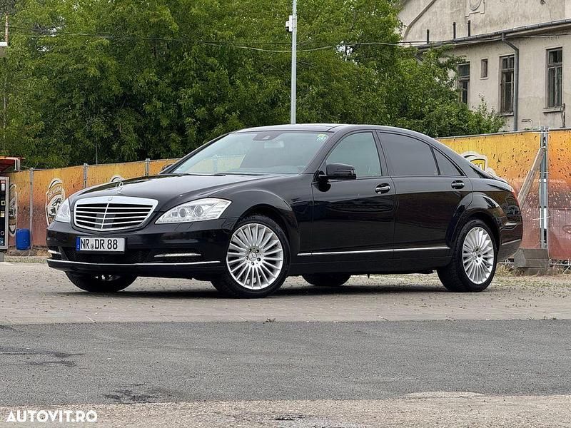 Culoarenegru Utilizat 2012 Mercedes S350 Berlinǎ | 11.497 EUR (Preț OK) - Imagine 1/4