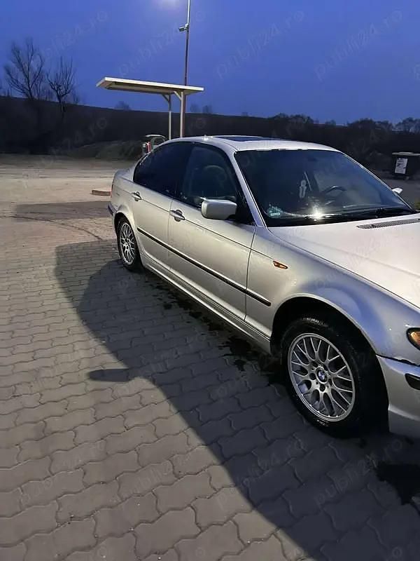 Second-hand BMW 320 150 CP (110 kW) 2002 Berlinǎ