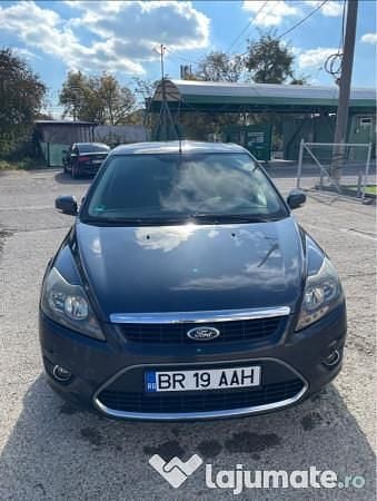 Second-hand Ford Focus 2010 Gri Hatchback