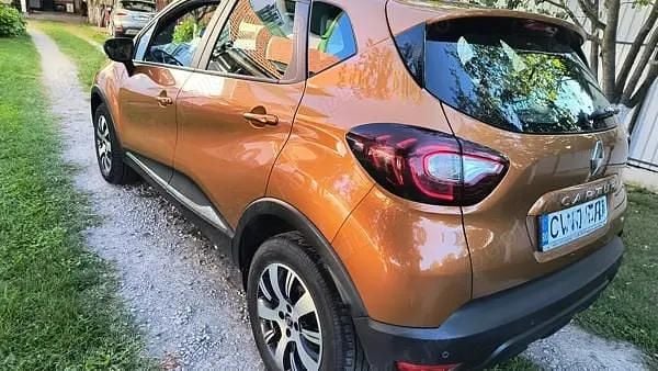 Utilizat 2017 Renault Captur Zen SUV | 8.000 EUR (Preț bun) - Imagine 1/4