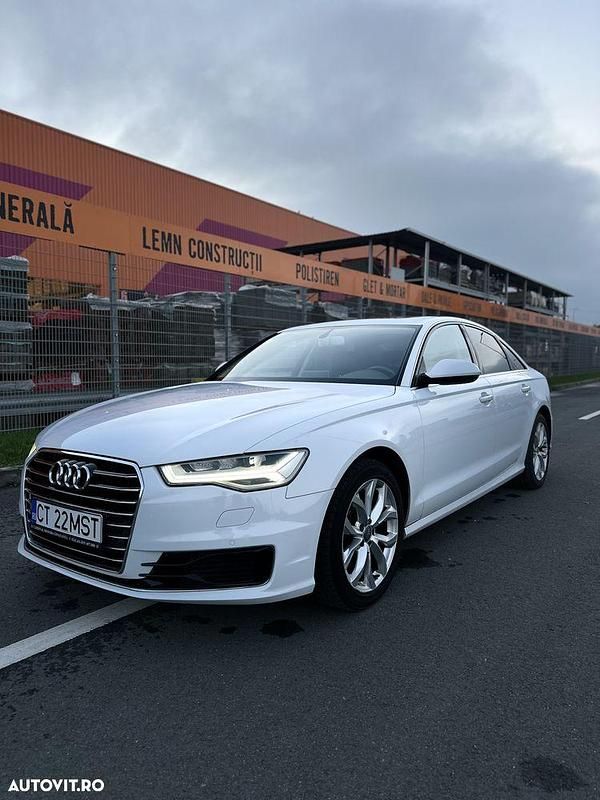 Culoarealb Utilizat 2015 Audi A6 Break | 20.000 EUR (Puțin scump) - Imagine 1/4