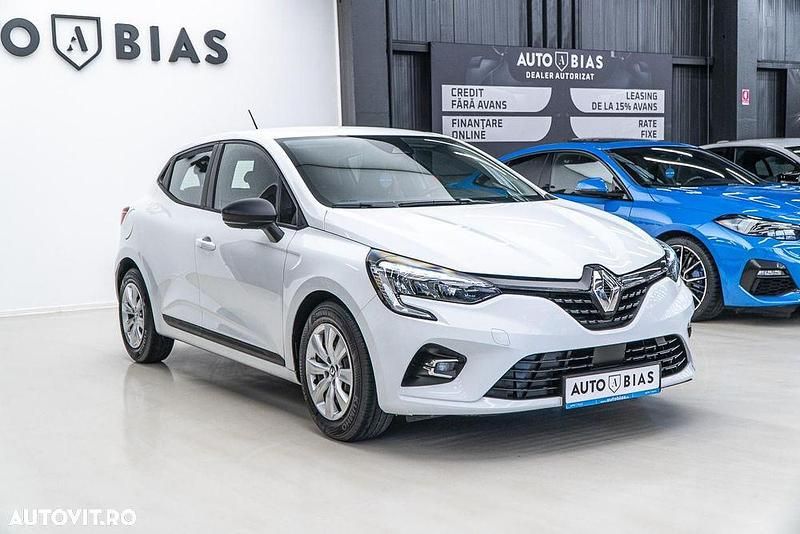 Second-hand Renault Clio V SE 65 CP (47 kW) 2021 Culoarealb