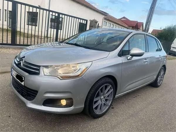 Argintiu Utilizat 2011 Citroën C4 Hatchback | 3.799 EUR (Preț OK) - Imagine 1/4