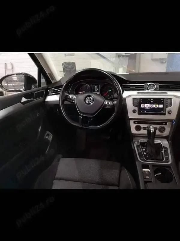 Second-hand VW Passat Comfortline 120 CP (88 kW) 2016 Berlinǎ