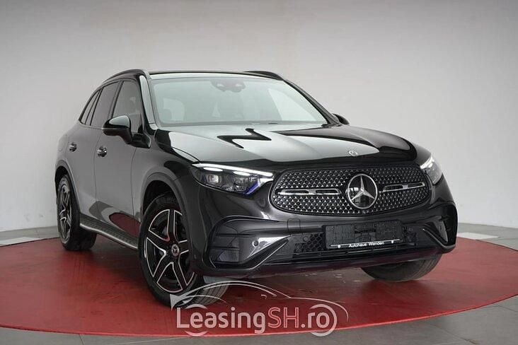 Gri Utilizat 2023 Mercedes GLC300 AMG line SUV | 63.559 EUR (Scump) - Imagine 1/4