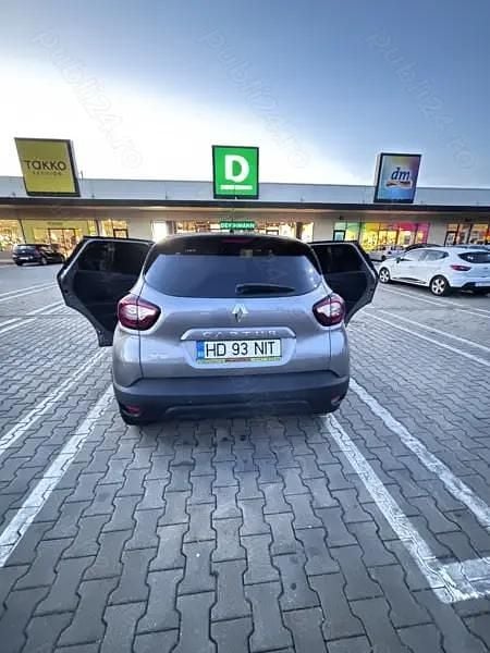 Argintiu Utilizat 2019 Renault Captur SUV | 9.900 EUR (Preț OK) - Imagine 1/4