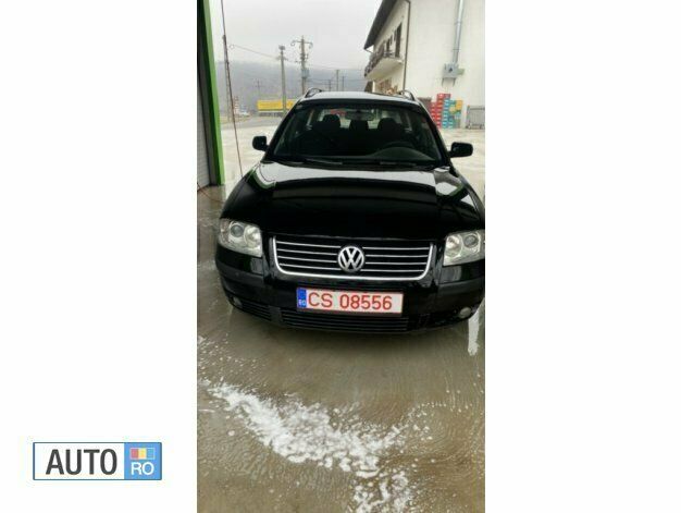 Negru Utilizat 2004 VW Passat Break | 1.600 EUR (Preț OK) - Imagine 1/4