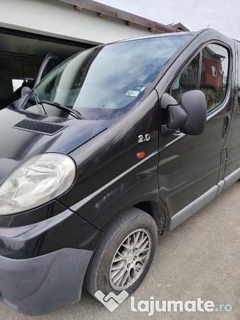 Second-hand Opel Vivaro 114 CP (83 kW) 2013 Negru Monovolum