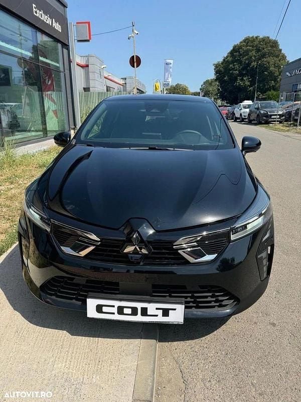 Second-hand Mitsubishi Colt 143 CP (105 kW) 2023 Culoarenegru Coupe