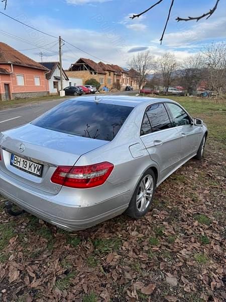 Second-hand Mercedes E220 170 CP (125 kW) 2012 Gri Berlinǎ