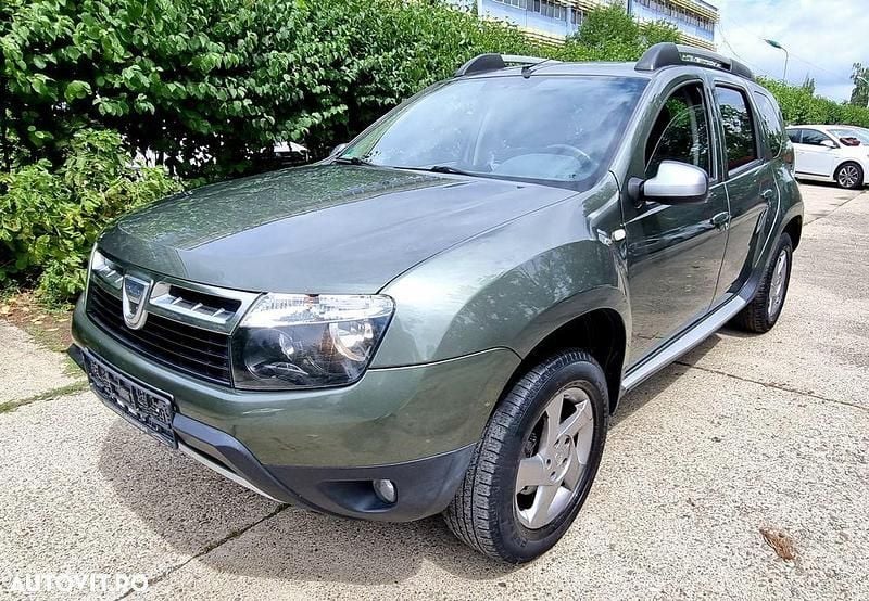 Culoaremaro Utilizat 2013 Dacia Duster Prestige SUV | 6.650 EUR (Preț bun) - Imagine 1/4