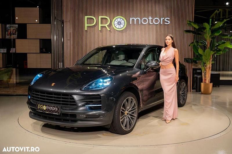 Gri Utilizat 2019 Porsche Macan SUV | 48.000 EUR (Scump) - Imagine 1/4