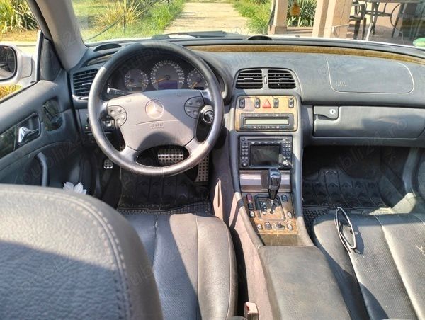 Second-hand Mercedes CLK200 163 CP (119 kW) 2002 Cabrio