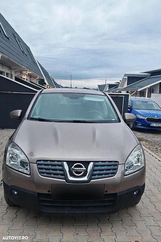 Culoaremaro Utilizat 2008 Nissan Qashqai Acenta SUV | 5.500 EUR (Preț OK) - Imagine 1/4