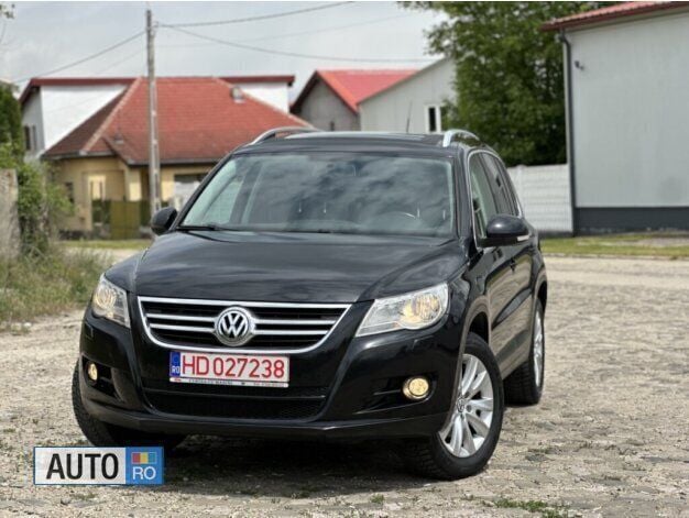 Negru Utilizat 2009 VW Tiguan SUV | 7.100 EUR (Preț OK) - Imagine 1/4