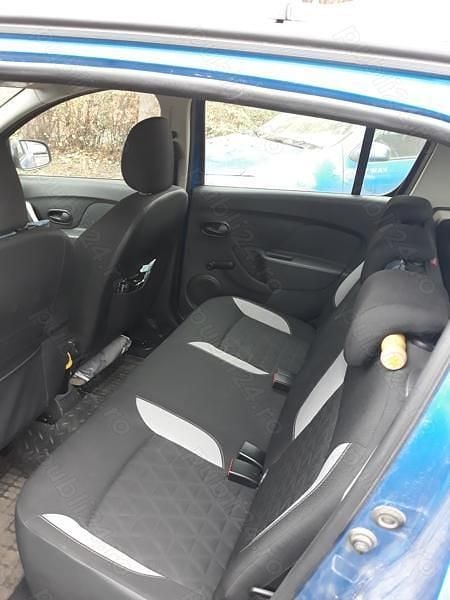 Albastru Utilizat 2014 Dacia Sandero Stepway Hatchback | 6.000 EUR (Preț OK) - Imagine 1/4