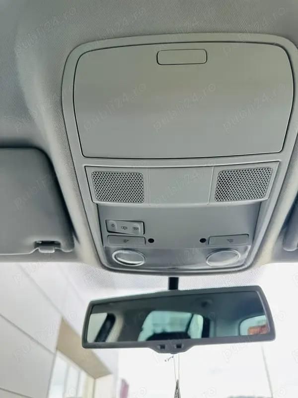 Second-hand VW Golf VI 105 CP (77 kW) 2011 Hatchback