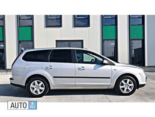 Second-hand Ford Focus 109 CP (80 kW) 2007 Gri Break