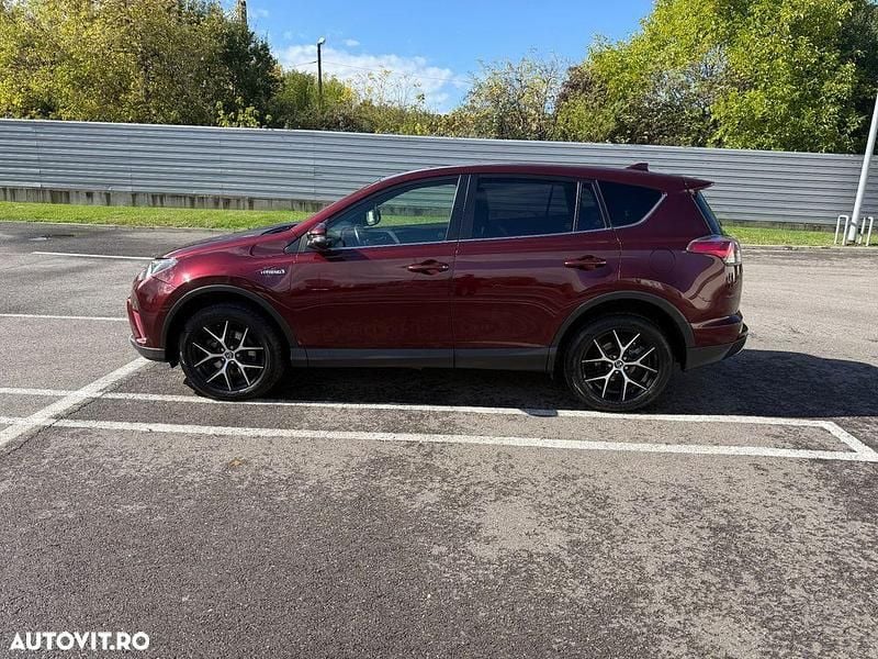 Culoaremaro Utilizat 2016 Toyota RAV4 Hybrid Comfort SUV | 14.900 EUR (Preț OK) - Imagine 1/4