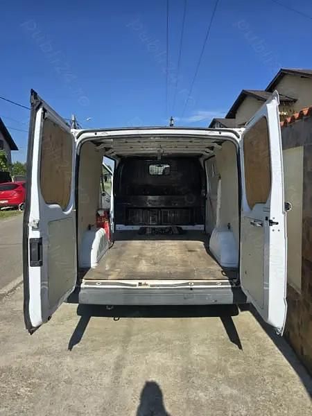 Alb Utilizat 2011 Ford Transit | 5.000 EUR (Preț OK) - Imagine 1/4