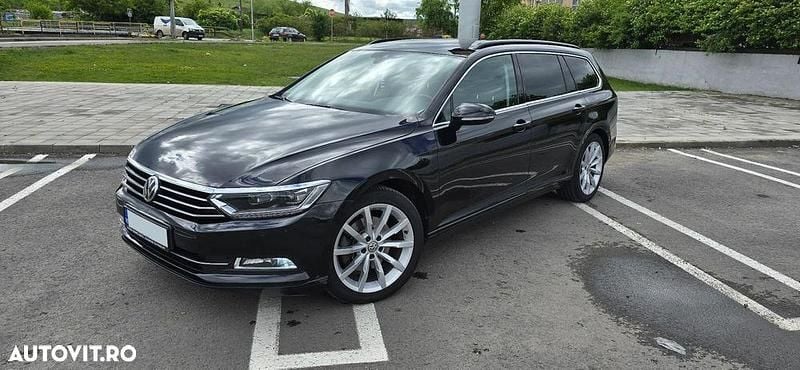 Negru Utilizat 2019 VW Passat Highline Break | 14.900 EUR (Preț bun) - Imagine 1/4