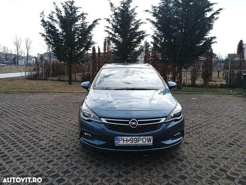 Second-hand Opel Astra Dynamic 136 CP (100 kW) 2016 Culoarealbastru Break
