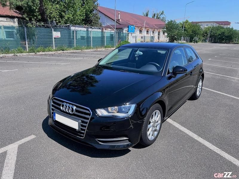 Negru Utilizat 2013 Audi A3 Sport Coupe | 6.850 EUR - Imagine 1/4